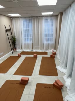 April Challenge: 6 Classes (1 Free)